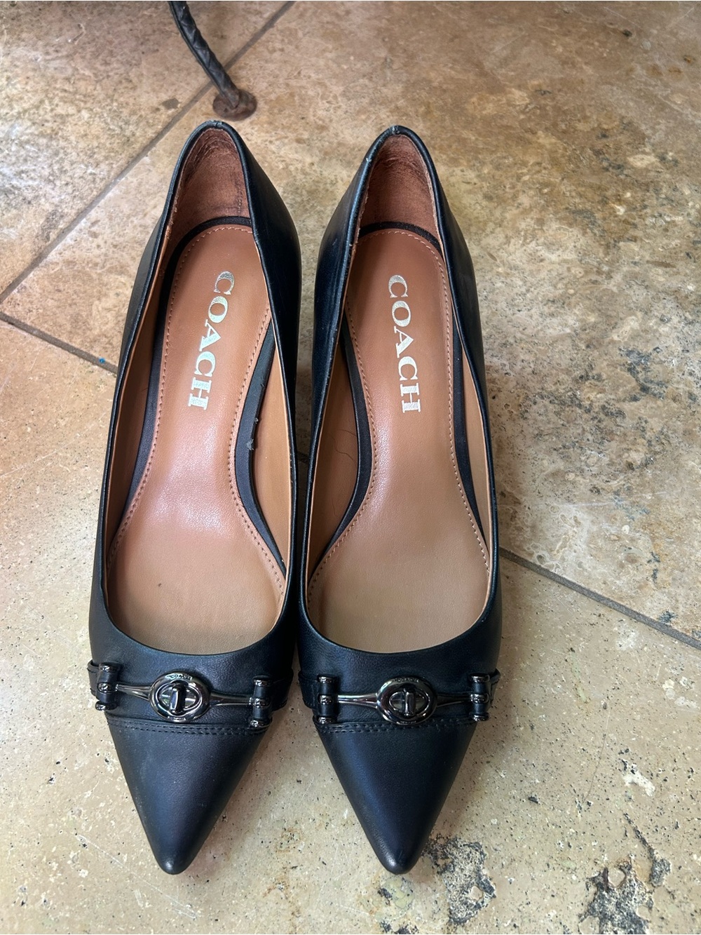 COACH Black Lauri Pointed-Toe Pumps-kitten heel-size 5